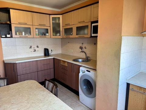 квартира за адресою Академіка Глушкова просп., 14