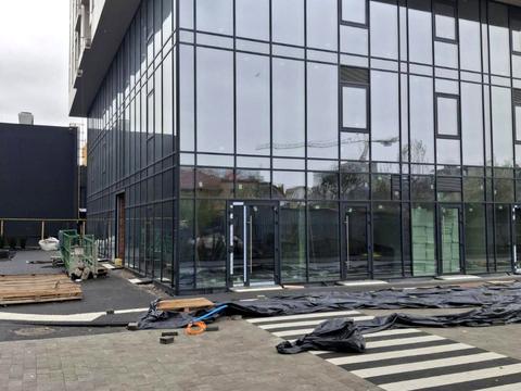 комерційна за адресою В'ячеслава Липинського вул. (), 12
