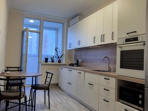 квартира за адресою Драгоманова вул., 2