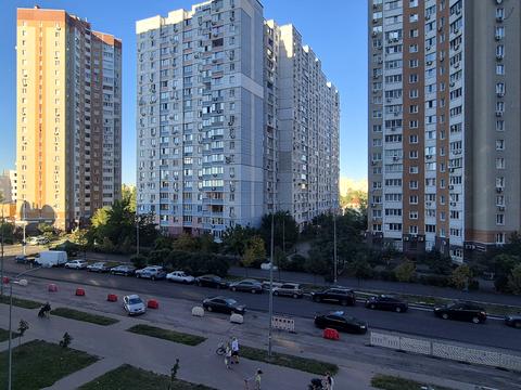 квартира за адресою Драгоманова вул., 2