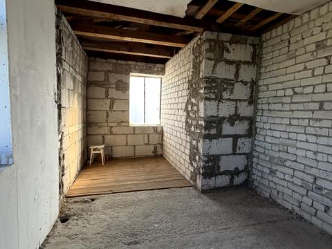 будинок за адресою Броварська, 7
