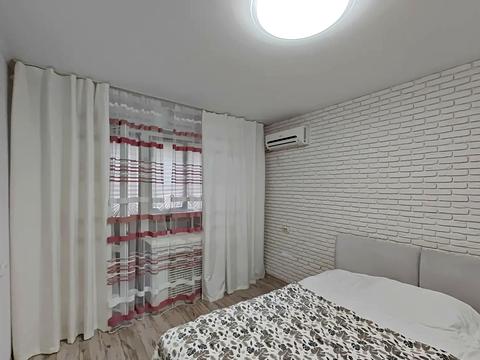 квартира за адресою Гідропаркова вул., 15