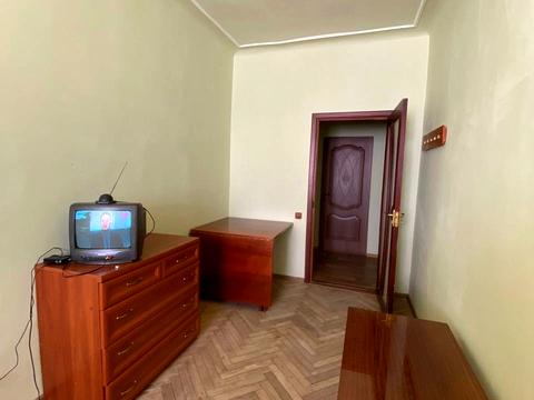 комната по адресу Героев Крут ул., 1