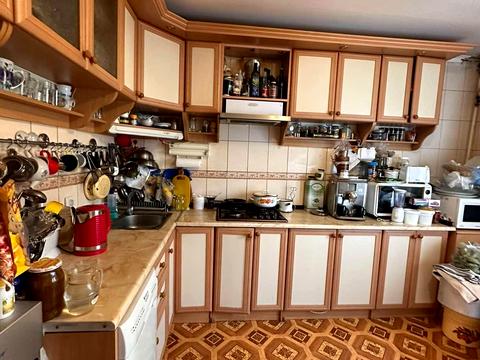 квартира за адресою Чорновола вул., 63