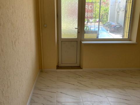 комерційна за адресою Слави бульв., 6