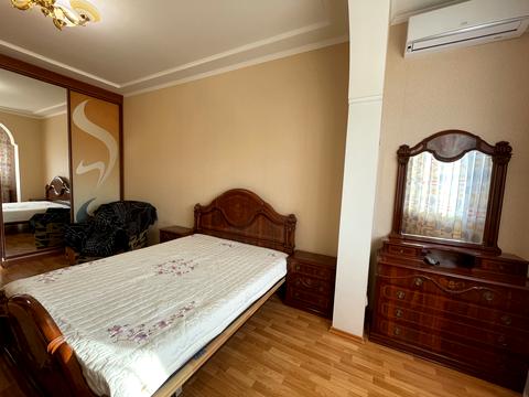 квартира за адресою Йорданська вул. (Лайоша Гавро), 9-К