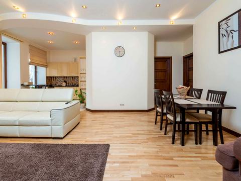 квартира за адресою Олеся Гончара вул., 37-А