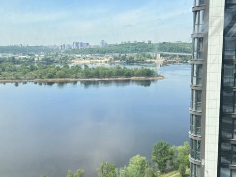 квартира за адресою Дніпровська набережна вул., 15-К