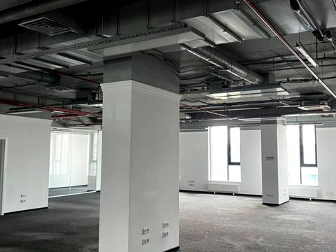 коммерческая по адресу Степана Бандеры просп. (Московський), 28