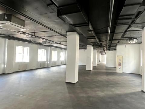 комерційна за адресою Фізкультури вул., 25