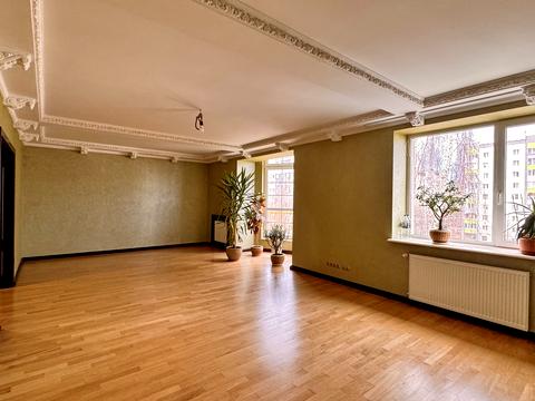 квартира за адресою Михайла Драгана вул., 9