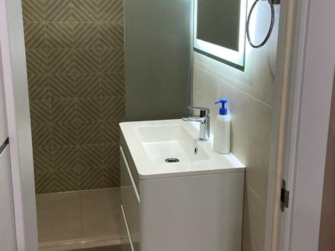 квартира за адресою Злуки просп., 18