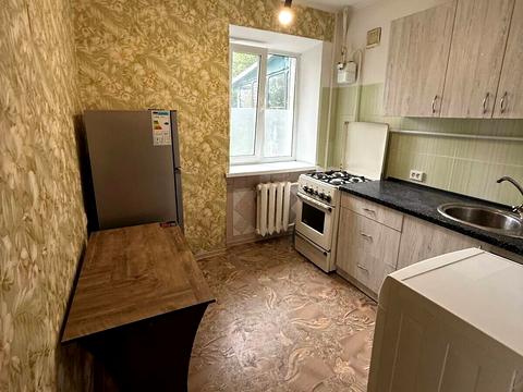 квартира за адресою Кам'янецька вул., 68