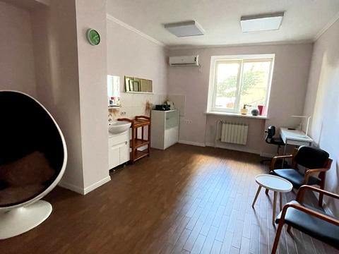 комерційна за адресою Кадетський Гай вул., 3