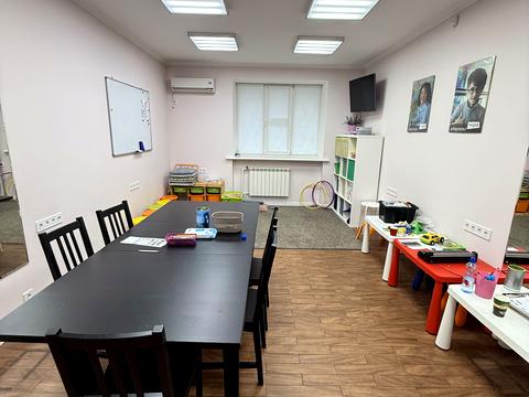 комерційна за адресою Кадетський Гай вул., 3