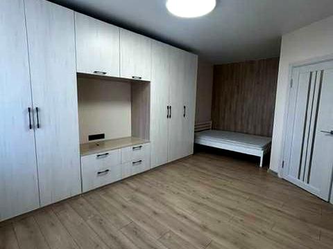 квартира за адресою Гетьмана Мазепи вул. (Красовського), 33