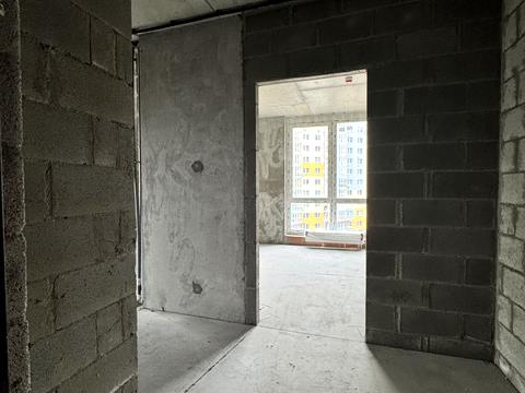 1864718704582128