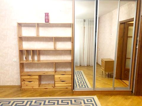 квартира за адресою Івана Фунтового вул., 19