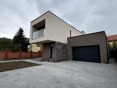 1864722763332019
