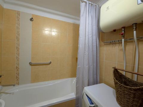 квартира за адресою Йорданська вул. (Лайоша Гавро), 3