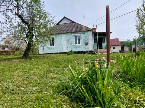 будинок за адресою смт. Вороновиця, Паріївська