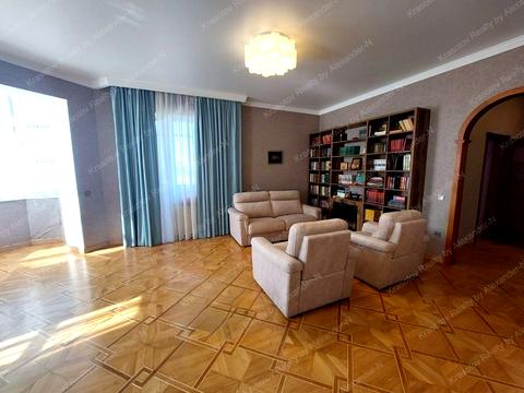 квартира за адресою Розкидайлівська вул., 13