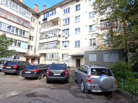 квартира за адресою Богдана Лепкого вул., 51