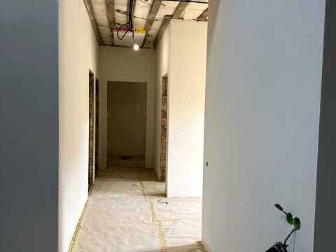 будинок за адресою Успішна, 47