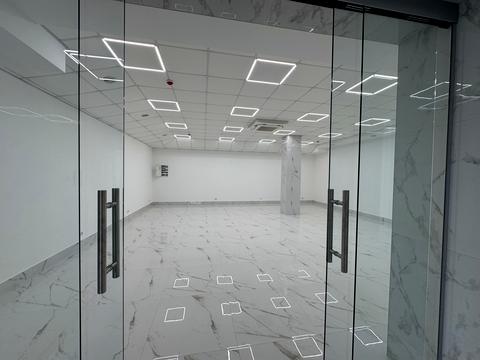комерційна за адресою Грушевського, 34а