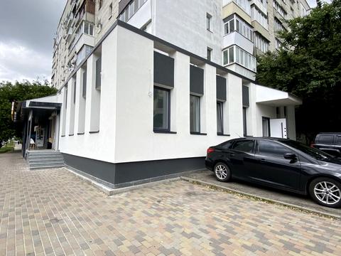 коммерческая по адресу Леси Украинки ул., 86