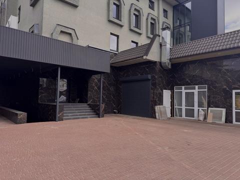 комерційна за адресою Грушевського, 34а