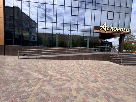 комерційна за адресою Грушевського, 34а