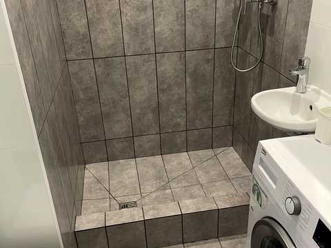 квартира за адресою Салютна вул., 2к6