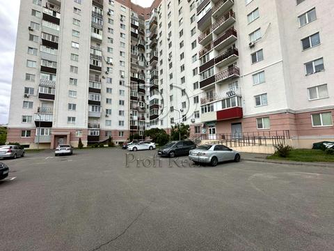 квартира за адресою Привокзальна вул., 8