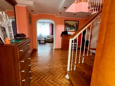дом по адресу Центральна