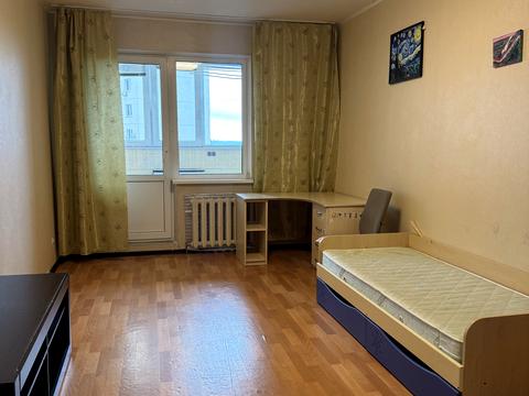 квартира за адресою Милославська вул., 4