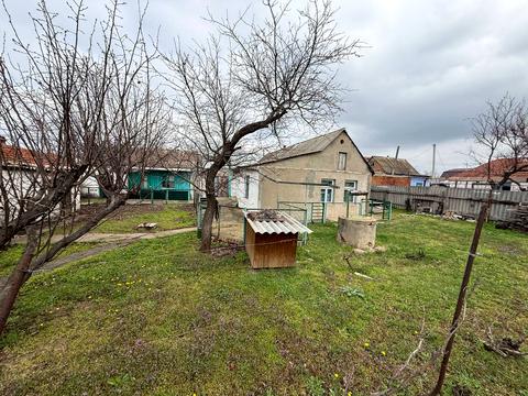 будинок за адресою Братська вул., 33