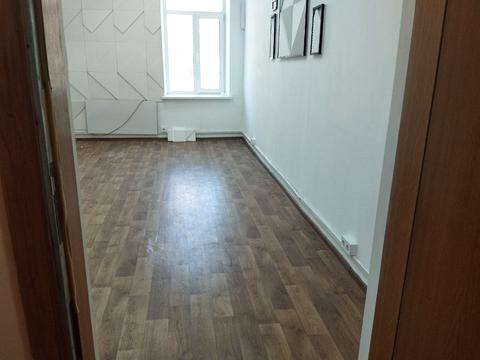 комерційна за адресою Київ, Хрещатик вул., 44