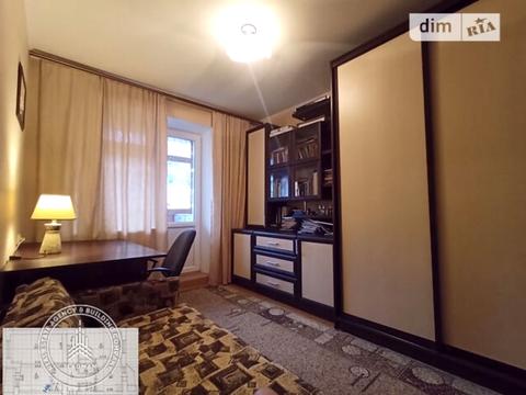 квартира за адресою Космонавтів просп., 72