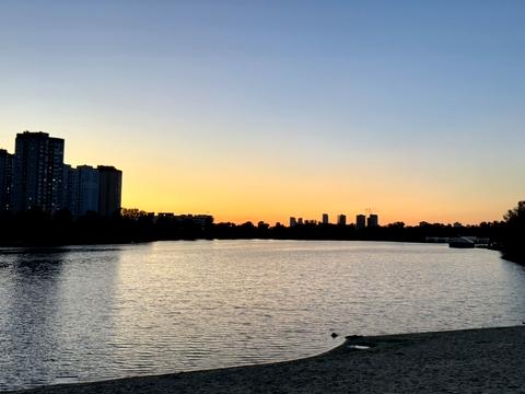 квартира за адресою Драгоманова вул., 10