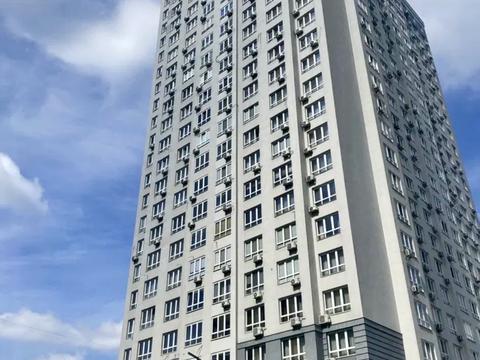 квартира за адресою Драгоманова вул., 10