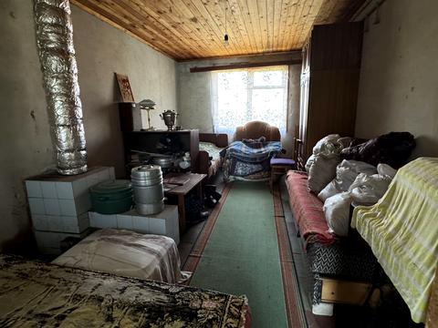 будинок за адресою Першотравнева, 63
