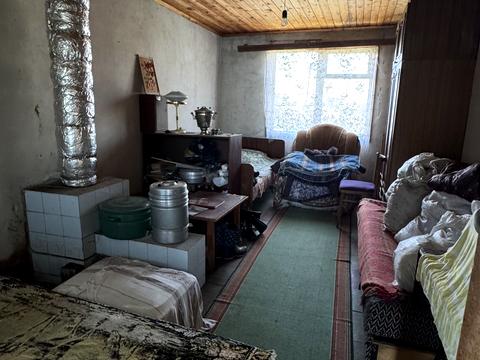 будинок за адресою Першотравнева, 63