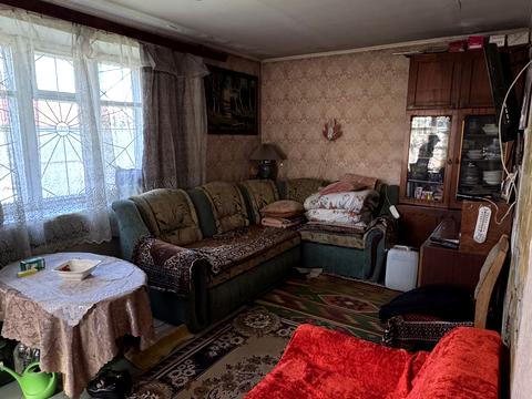 будинок за адресою Першотравнева, 63