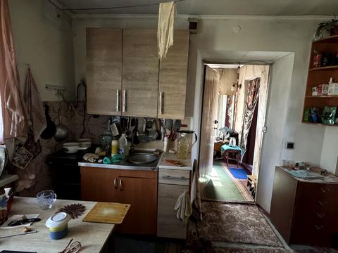 будинок за адресою Першотравнева, 63