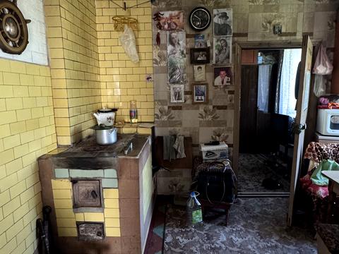 будинок за адресою Першотравнева, 63