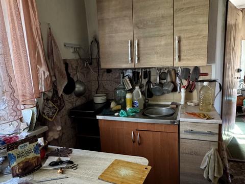 будинок за адресою Першотравнева, 63