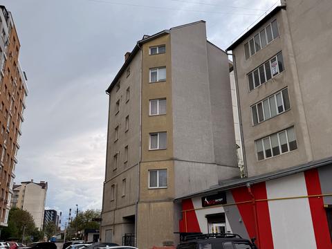 квартира за адресою Ігоря Білозіра вул., 8