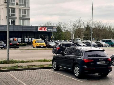 коммерческая по адресу Приозерна ул., (Будинок 1)