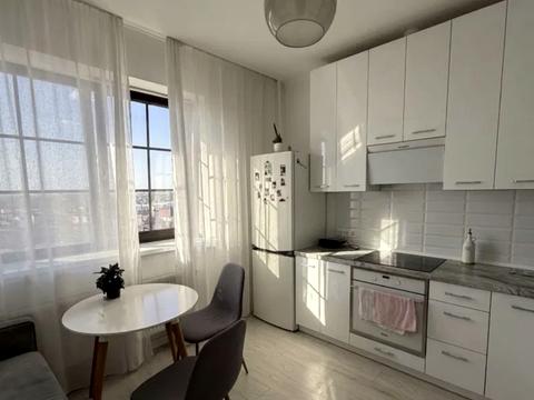 квартира за адресою Успішна вул., 28